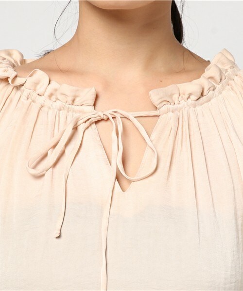 archives（アルシーヴ）の「2way袖ボリュームブラウス（シャツ/ブラウス・レディース・アイボリー/キャメル/ピンク・MEDIUM）」の7枚目の写真