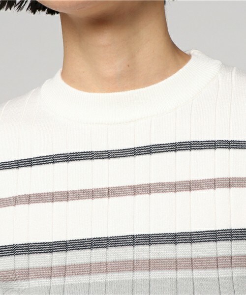 archives（アルシーヴ）の「マルチボーダー袖フレアプルオーバー（ニット/セーター・レディース・オフホワイト/ベージュ/ネイビー・MEDIUM）」の7枚目の写真