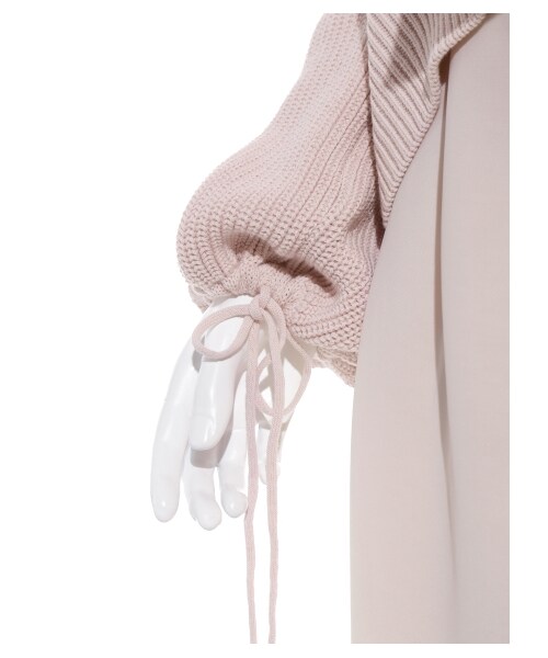 SNIDEL(スナイデル)の「ボリュームスリーブデザインニットプルオーバー(ニット・レディース・OWHT/PNK/NVY・F)」の9枚目の写真