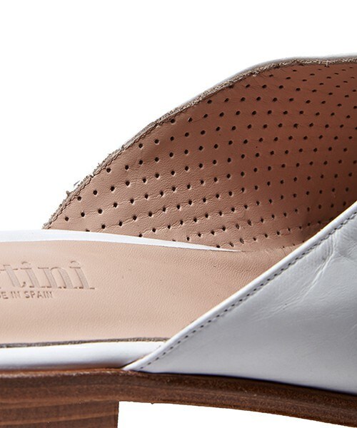 Pertini（ペルティニ）の「Pertini スリッポンシューズ（サンダル・レディース・ホワイト/ブラック・36/37/38/39）」の11枚目の写真