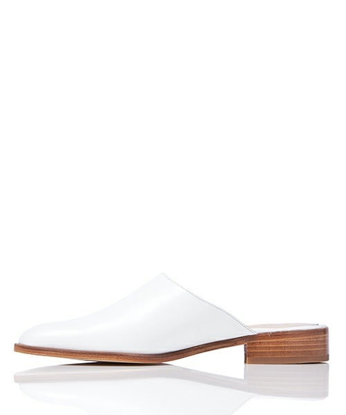 Pertini（ペルティニ）の「Pertini スリッポンシューズ（サンダル・レディース・ホワイト/ブラック・36/37/38/39）」の3枚目の写真