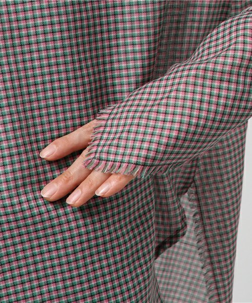 AKANE UTSUNOMIYA（アカネウツノミヤ）の「AKANE UTSUNOMIYA バックボタンシャツ（シャツ/ブラウス・レディース・ピンク・38）」の6枚目の写真