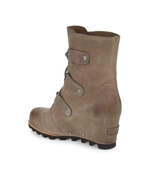 SOREL（ソレル）の「Women's Sorel 'Joan Of Arctic' Waterproof Wedge Boot（ブーツ・レディース・Black/Brown・8 M/9.5 M/10 M/11 M/8.5 M）」の6枚目の写真