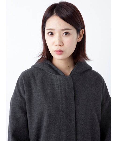 w closet（ダブルクローゼット）の「ファー袖フード付きコート（ジャケット/アウター・レディース・グレージュ/キャメル/チャコール・FREE）」の7枚目の写真