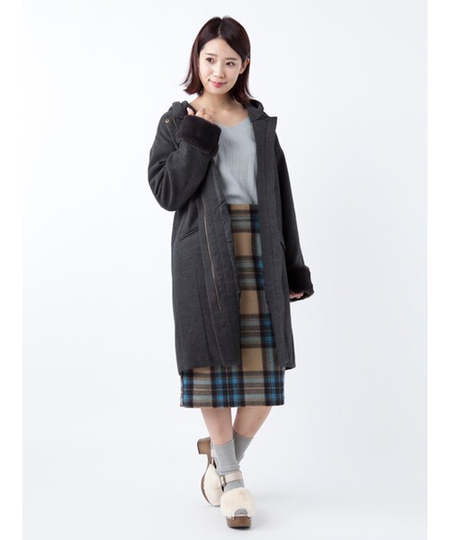 w closet（ダブルクローゼット）の「ファー袖フード付きコート（ジャケット/アウター・レディース・グレージュ/キャメル/チャコール・FREE）」の14枚目の写真