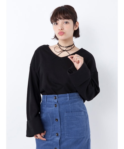 w closet（ダブルクローゼット）の「2wayチョーカー付きボリューム袖プルオーバー（トップス・レディース・Dピンク/カーキ/レンガ/ブラック・FREE）」の5枚目の写真