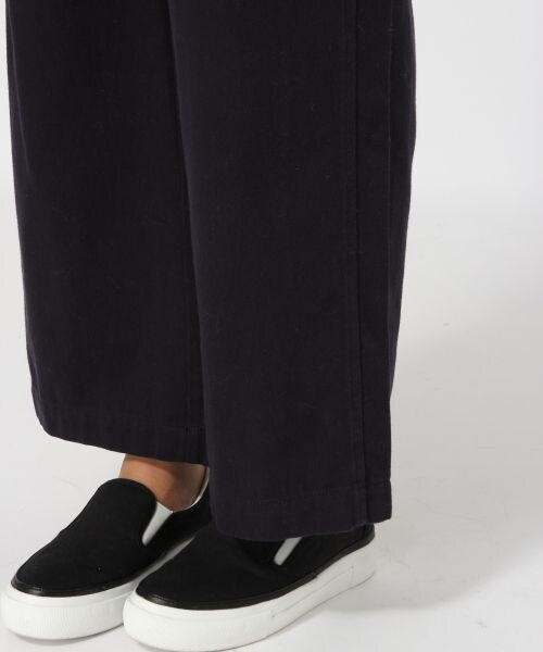 LOWRYS FARM（ローリーズファーム）の「ベーカーパンツ（パンツ・カーキ/ネイビー）」の8枚目の写真