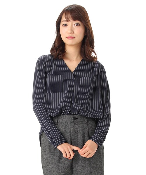 Honeys(ハニーズ)の「スキッパーブラウス(ブラウス・シャツ・レディース・ホワイト/ネイビー/ピンク/グレー/コンストライプ/オフストライプ・M/L)」の5枚目の写真