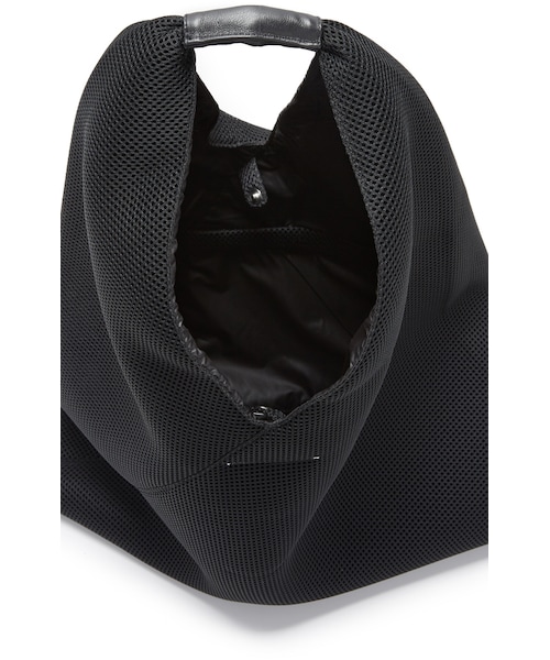 Maison Margiela（メゾンマルジェラ）の「MM6 Hobo Bag（バックパック/リュック・レディース・Black・One Size）」の3枚目の写真