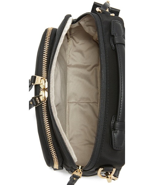 TUMI（トゥミ）の「Tumi Luanda Flight Bag（ショルダーバッグ）」 - WEAR