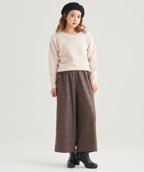 MAJESTIC LEGON（マジェスティックレゴン）の「脇リボンシャーリングワイドパンツ（パンツ・レディース・ブラウン柄/D/ピンク/キャメル/ブラック・S/M/L）」の2枚目の写真