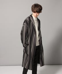 HAREネイビーとワインレッドのガウンコート