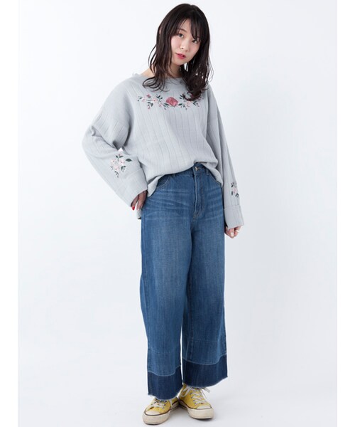 w closet（ダブルクローゼット）の「刺繍入りワイドネックニット（トップス・レディース・サックス/Mピンク/ブラック・FREE）」の11枚目の写真