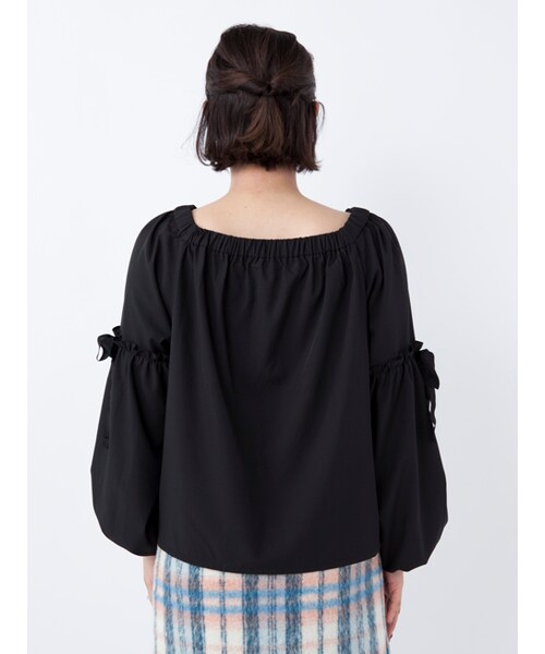w closet(ダブルクローゼット)の「リボン付きバルーンスリーブプルオーバー(トップス・レディース・Lピンク/Dピンク/ブラック・FREE)」の6枚目の写真