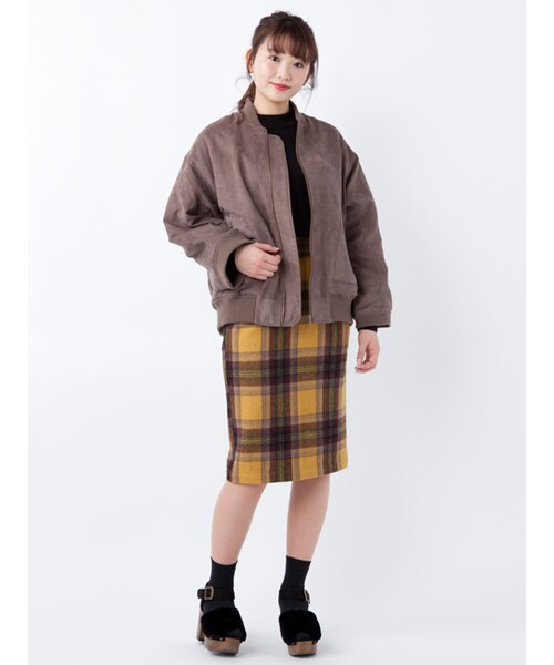 w closet(ダブルクローゼット)の「中綿入りスエードBIGブルゾン(ジャケット/アウター・レディース・ブラウン/モカ・FREE)」の13枚目の写真