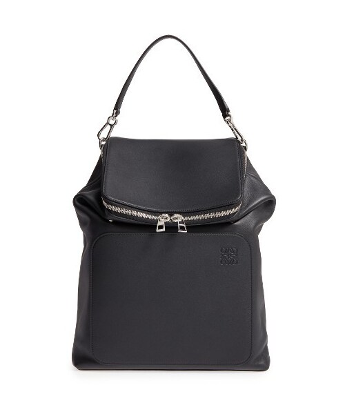 LOEWE（ロエベ）の「Loewe Goya Calfskin Leather Backpack - Black