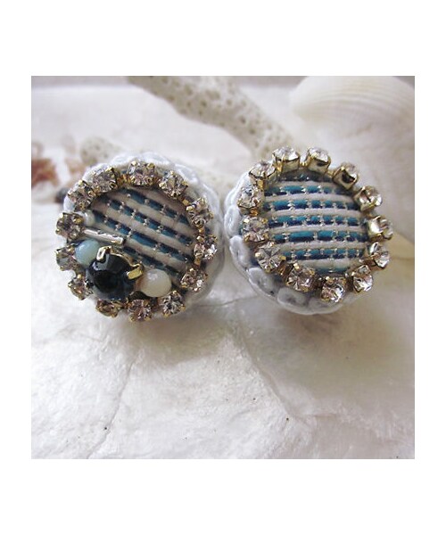 Hime.（ヒメ）の「E-007 Hime.イタリア製生地くるみビジューイヤリング 全8色（その他・レディース・その他）」の4枚目の写真