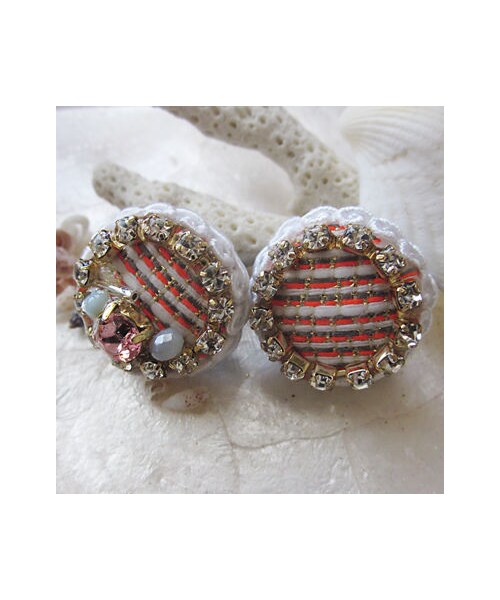 Hime.（ヒメ）の「E-007 Hime.イタリア製生地くるみビジューイヤリング 全8色（その他・レディース・その他）」の3枚目の写真