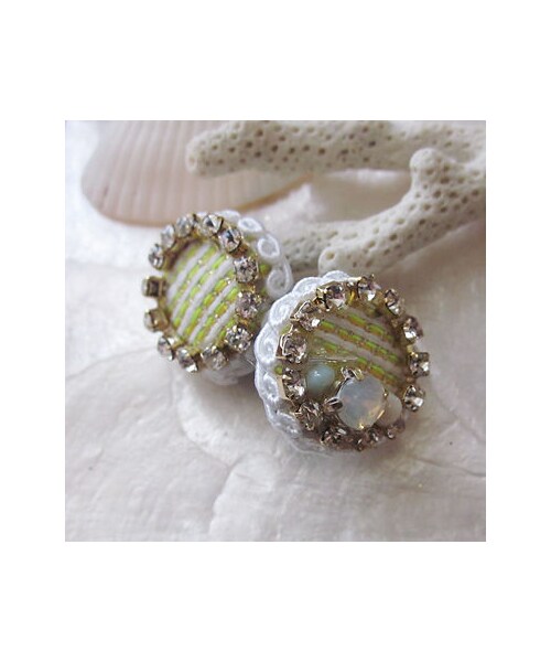 Hime.（ヒメ）の「E-007 Hime.イタリア製生地くるみビジューイヤリング 全8色（その他・レディース・その他）」の6枚目の写真