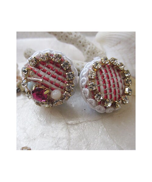 Hime.（ヒメ）の「E-007 Hime.イタリア製生地くるみビジューイヤリング 全8色（その他・レディース・その他）」の2枚目の写真