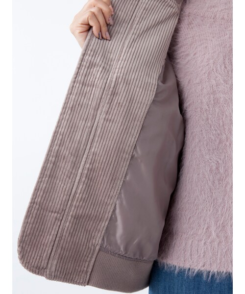 w closet(ダブルクローゼット)の「コーデュロイBIGブルゾン(ジャケット/アウター・レディース・グレージュ/キャメル/レンガ・FREE)」の11枚目の写真