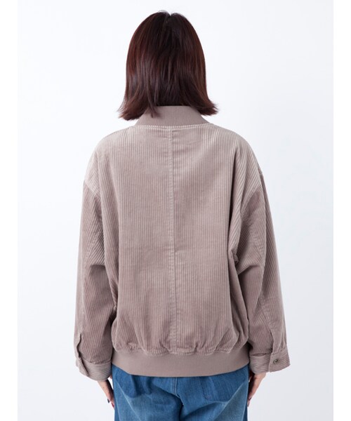 w closet(ダブルクローゼット)の「コーデュロイBIGブルゾン(ジャケット/アウター・レディース・グレージュ/キャメル/レンガ・FREE)」の6枚目の写真