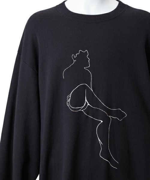 DRESSEDUNDRESSED(ドレスドアンドレスド)の「DRESSEDUNDRESSED 『BODY EMBROIDERY XXL』スウェット(スウェット・メンズ・ブラック・2)」の5枚目の写真