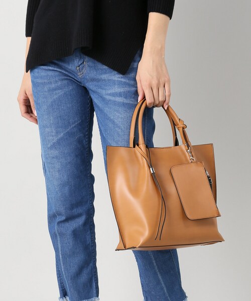 FRAMeWORK（フレームワーク）の「GIANNI CHIARINIパスケースツキトート（バッグ・ホワイト/フリー/残り1点）」の15枚目の写真