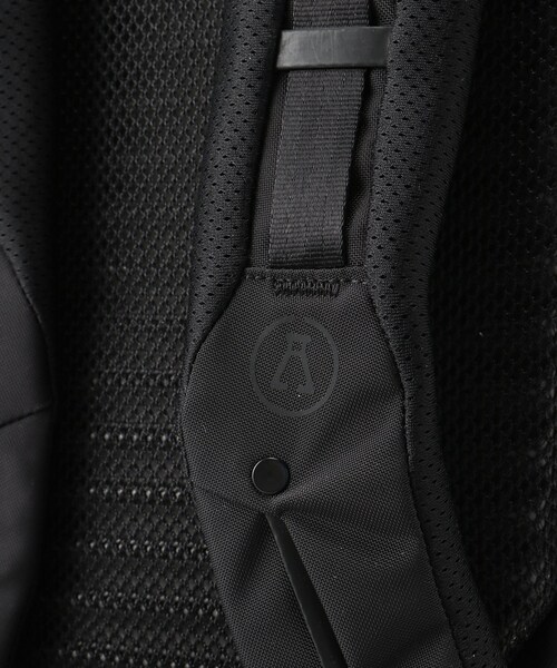JOURNAL STANDARD relume（ジャーナルスタンダード　レリューム）の「ALCHEMY EQUIPMENT / アルケミーエキップメント : 30L ROLL TOP DAYPACK（バッグ・ブラック/フリー/残り1点）」の19枚目の写真