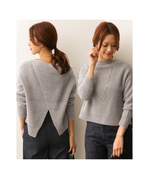 URBAN RESEARCH DOORS(アーバンリサーチドアーズ)の「バッククロス畦編みニット(その他・レディース・CAMEL/IVORY/GRAY・one)」の5枚目の写真