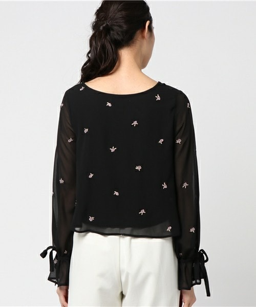 archives（アルシーヴ）の「花柄刺繍ﾌﾞﾗｳｽ（シャツ/ブラウス・レディース・オフホワイト/ブラック/シルバーグレー・MEDIUM）」の6枚目の写真