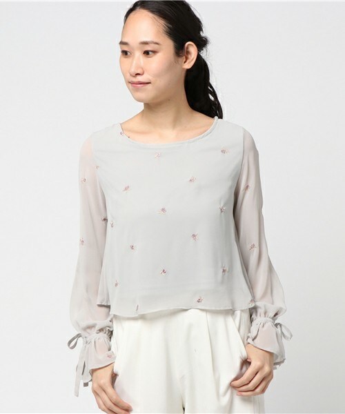 archives（アルシーヴ）の「花柄刺繍ﾌﾞﾗｳｽ（シャツ/ブラウス・レディース・オフホワイト/ブラック/シルバーグレー・MEDIUM）」の3枚目の写真