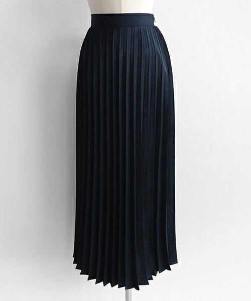 DHOLIC（ディーホリック）の「バックゴムシルキープリーツミモレスカート（スカート・レディース・FREE）」の3枚目の写真