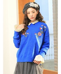 KORMARCH | フラワー刺繍ポイントラウンドネックニット(ニット/セーター)