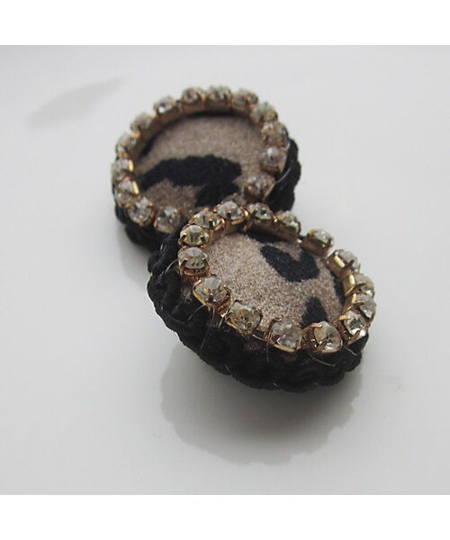 Hime.（ヒメ）の「Hime.フランス製生地くるみボタンイヤリング（イヤリング・レディース・その他）」の2枚目の写真