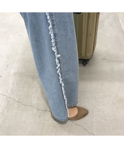 copine（コピン）の「再入荷★サイドフリンジワイドデニム（2color）（デニムパンツ・レディース・その他）」の14枚目の写真