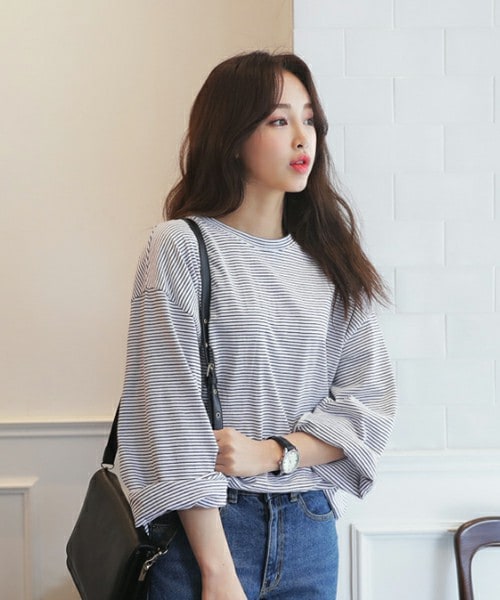 DHOLIC(ディーホリック)の「ワイドスリーブボーダーTシャツ(Tシャツ/カットソー・レディース・FREE)」の1枚目の写真