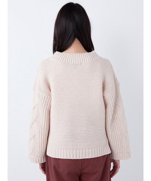 w closet（ダブルクローゼット）の「モールヤーンケーブル編みニット（トップス・レディース・Lベージュ/ラベンダー/Dピンク・FREE）」の6枚目の写真