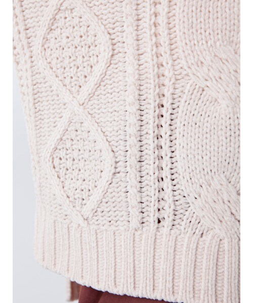 w closet（ダブルクローゼット）の「モールヤーンケーブル編みニット（トップス・レディース・Lベージュ/ラベンダー/Dピンク・FREE）」の9枚目の写真