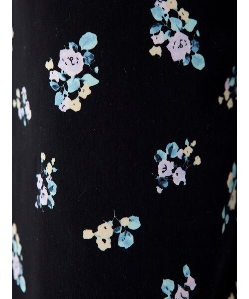 w closet（ダブルクローゼット）の「【S/S】パイピング入り花柄パンツ（パンツ・レディース・Lブルー/ブラック・FREE）」の10枚目の写真