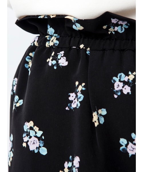 w closet（ダブルクローゼット）の「【S/S】パイピング入り花柄パンツ（パンツ・レディース・Lブルー/ブラック・FREE）」の7枚目の写真