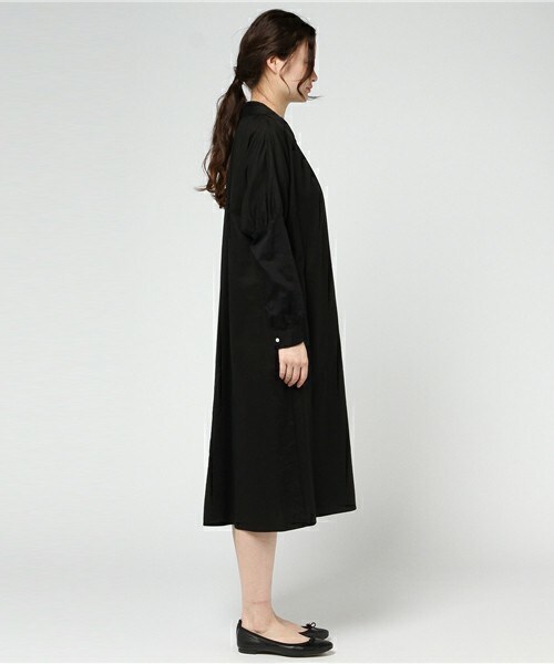 FRAPBOIS（フラボア）の「ビエラックス（シャツワンピース・レディース・ブラック/グレー/ベージュ・0/1）」の5枚目の写真