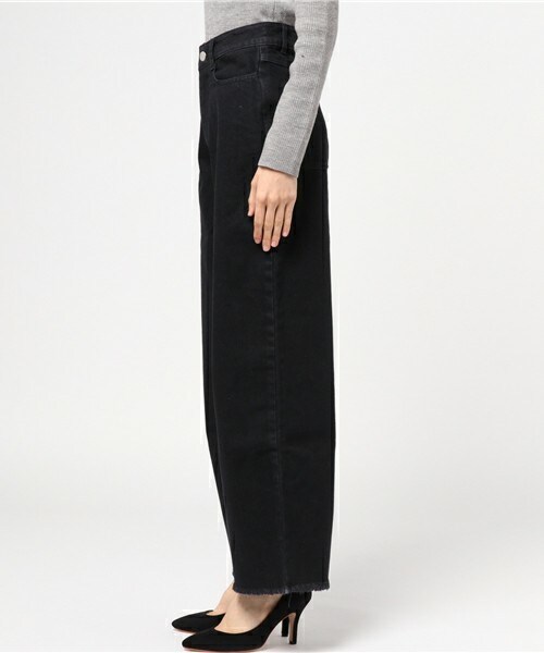 archives（アルシーヴ）の「フリンジデニムワイドパンツ（デニムパンツ・レディース・ブラック/ブルー/ネイビー/ロイヤルブルー・SMALL/MEDIUM）」の6枚目の写真