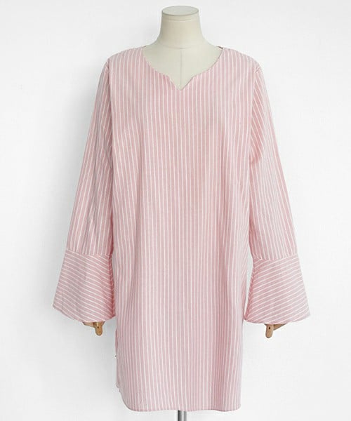 DHOLIC（ディーホリック）の「ベルスリーブストライプミニワンピース（ワンピース・レディース・FREE）」の2枚目の写真