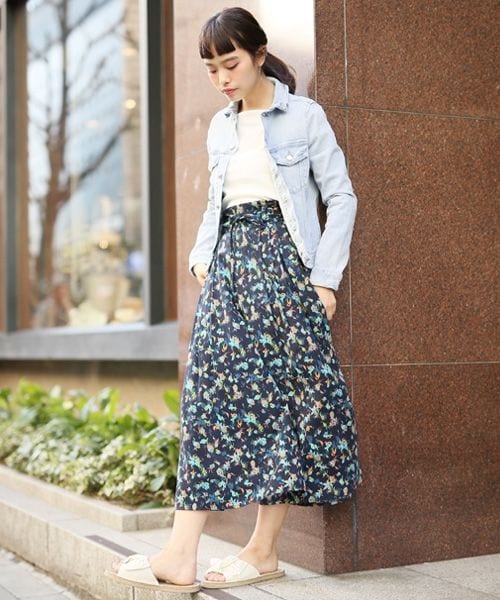 LOWRYS FARM（ローリーズファーム）の「ＣＯＮＥＧジャン（ジャケット/アウター・ライトデニム/USED85/ブルーデニム）」の4枚目の写真