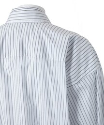 DRESSEDUNDRESSED 長袖シャツ ホワイトストライプ DRESSEDUNDRESSED（ドレスドアンドレスド）の「DRESSEDUNDRESSED