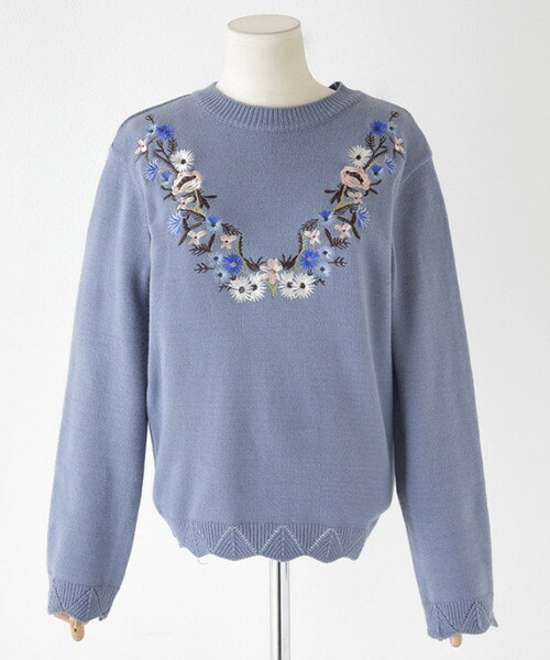 DHOLIC（ディーホリック）の「フラワー刺繍パステルカラーニットプルオーバー（ニット/セーター・レディース・FREE/ディープスカイブルー）」の2枚目の写真