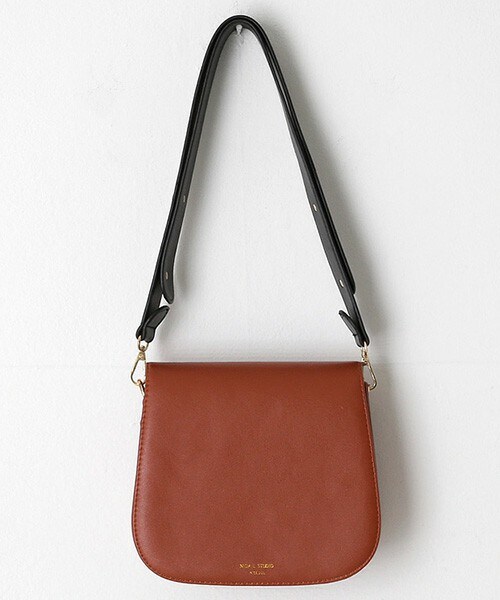 DHOLIC（ディーホリック）の「ボールドストラップフラップバッグ（ハンドバッグ・レディース・ONE）」の3枚目の写真