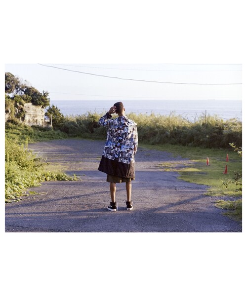 TAAKK(ターク)の「TAAKK : WALL ART PRINT REVERSIBLE BLOUSON(ブルゾン・メンズ・その他)」の4枚目の写真