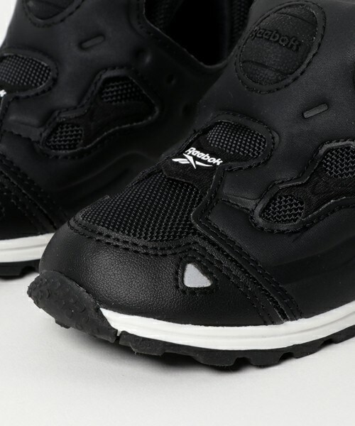 Reebok（リーボック）の「ベビー キッズ リーボック バーサ ポンプフューリー Reebok VERSA PUMP FURY SYN BS6388（スニーカー・キッズ・ブラック・12cm/13cm/14cm/15cm/16cm）」の6枚目の写真